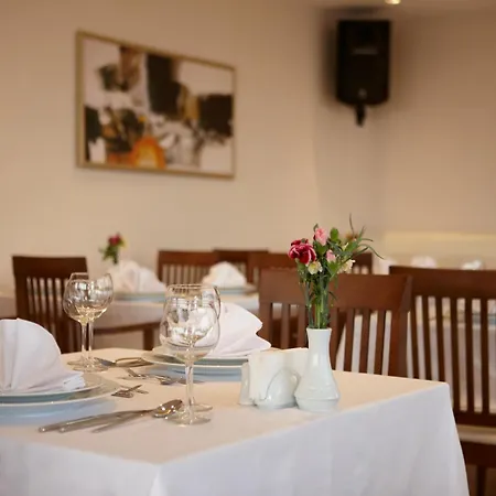 Dovsotel Hotel