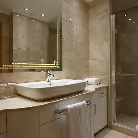 Dovsotel 3*